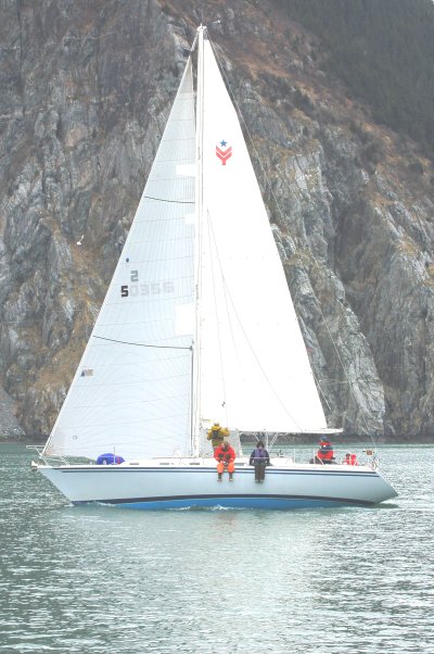 Sailing to Jaw Point